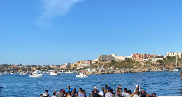 Migrante: Emergency; abbiamo una nave, dall'autunno in mare