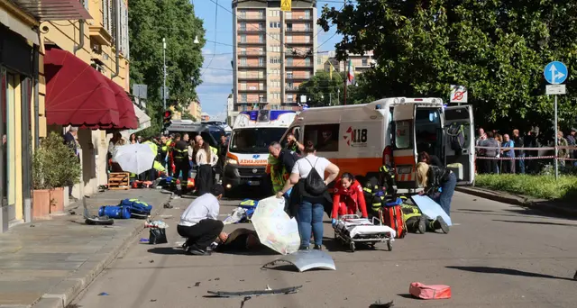 Il sindaco di Modena incontra la turista tedesca ferita: \"Straordinaria forza d'animo\"