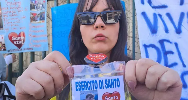 Giovane ucciso: l'\"Esercito di Santo\", 'vogliamo giustizia'