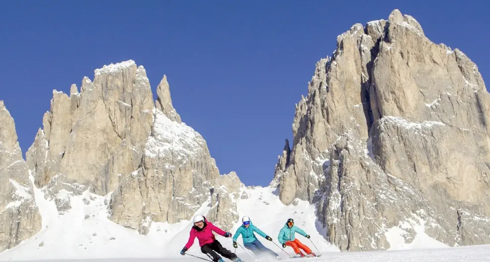 Superski Dolomiti pronto a riaprire: dal 27 novembre si scia, ma solo con Green pass