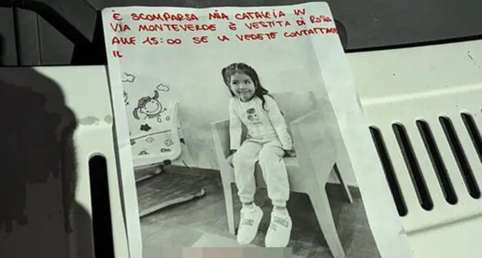 Bambina scomparsa a Firenze, si teme il rapimento. L’appello del cardinale Betori: “Preghiamo per lei”