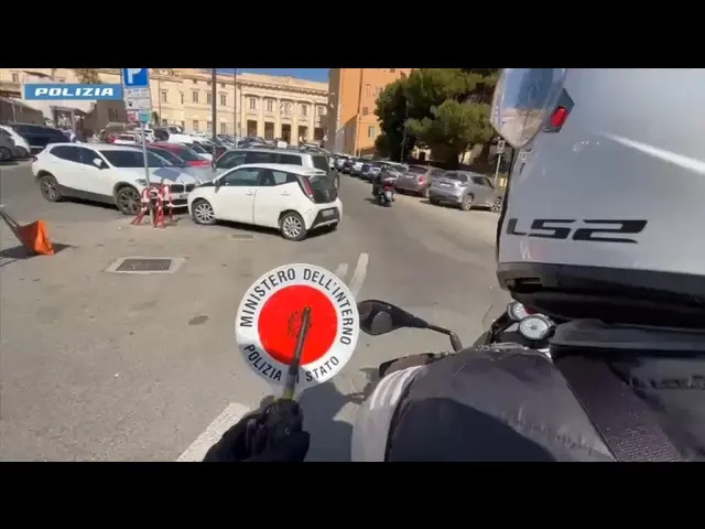 Nasconde 20 chili di hascisc nel freezer, arrestato a Cagliari