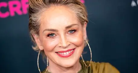 Sharon Stone: “Ho perso metà del mio patrimonio per il crac della Silicon Valley Bank”