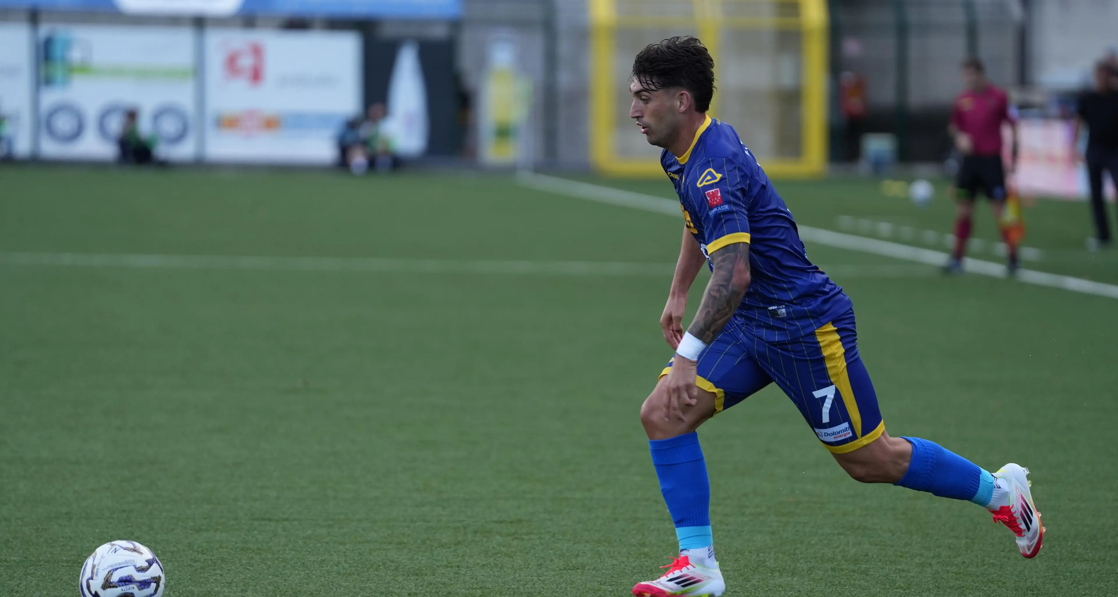 Trento, tre punti pesanti: Capone firma il successo all’88° su rigore