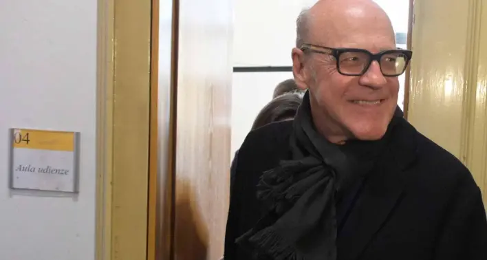 Affari e politica, Hager rimarrà ai domiciliari però potrà lavorare, ma non con enti pubblici