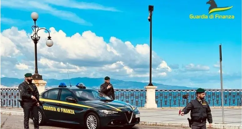 Latitante catturato preso a Locri mentre festeggiava il compleanno: era ricercato in Trentino
