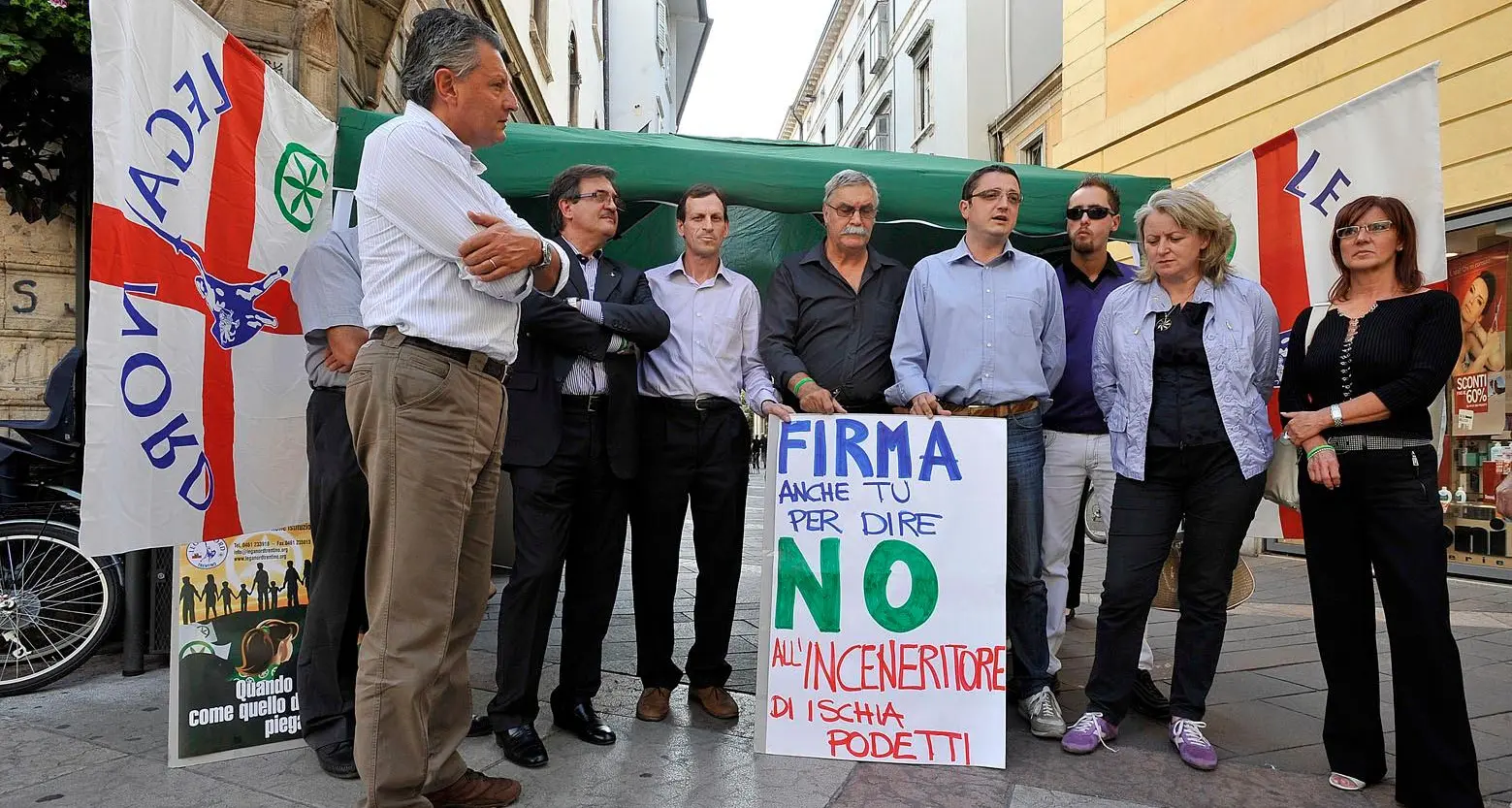 Rifiuti, l'inceneritore si farà perché fuori regione non vogliono più i nostri scarti. Ma nessuno lo vuole nel suo comune