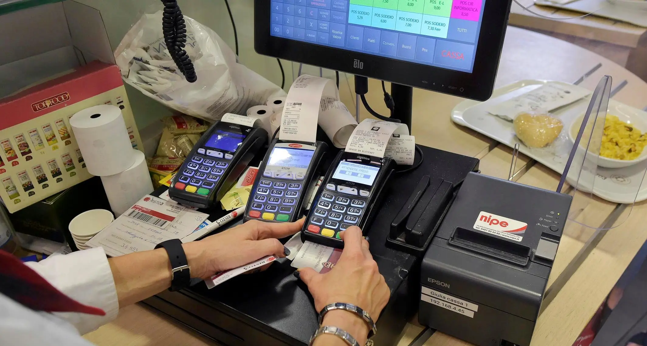 La Provincia adegua il buono pasto: da 6 a sette euro per i dipendenti, a partire da febbraio 2024