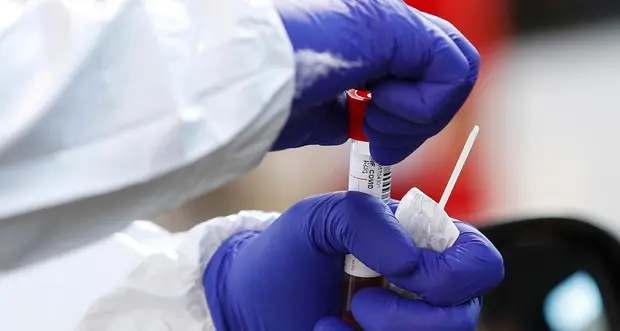 Covid: tamponi di guarigione, cambiano le modalità di esecuzione. Tutte le novità