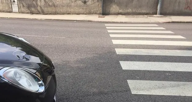 Ciclisti sulle strisce pedonali: \"Serve più rispetto del codice della strada\"