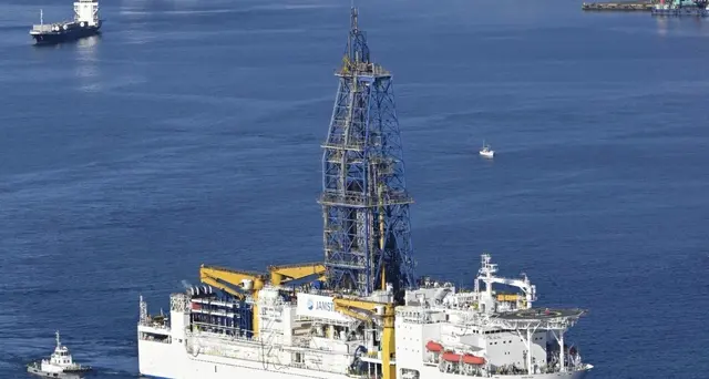 Giappone, svolta sulle terre rare: estrazione record a 5.600 metri nel Pacifico