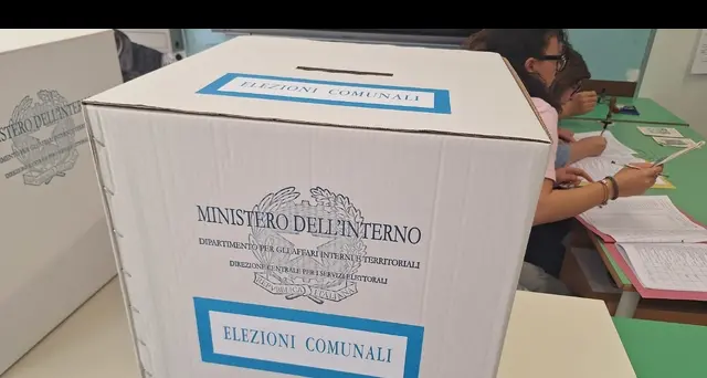 Ballottaggi:alle 19 affluenza su base nazionale al 28,2%, al primo turno sfiorava 36
