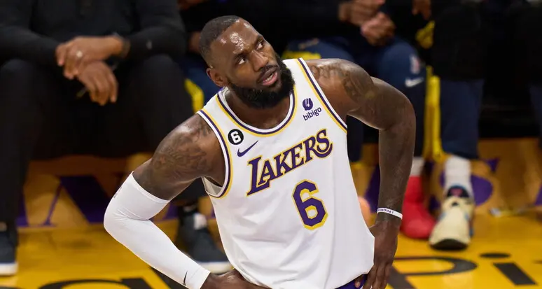 Paura per Bronny, arresto cardiaco per il figlio di LeBron James