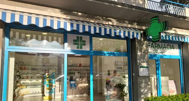 Aperta una nuova farmacia in via Giusti a Trento