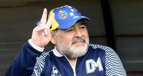 Sette accusati di omicidio volontario per la morte di Maradona