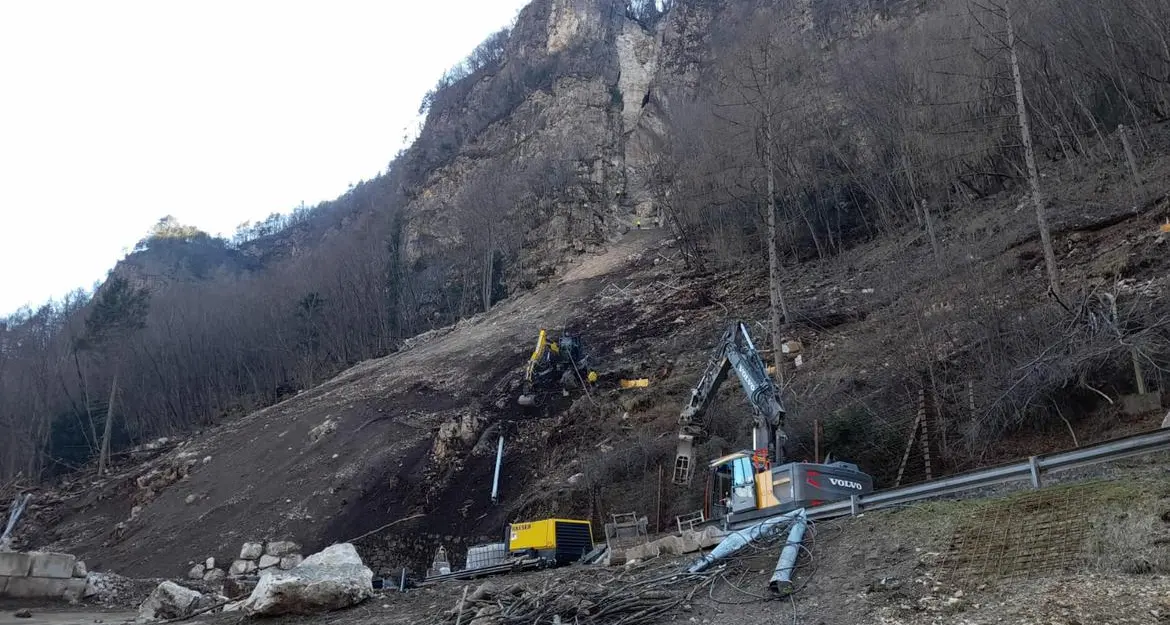 Statale della Valdastico, confermata la riapertura sabato mattina, dopo la frana a Busatti dell’11 febbraio