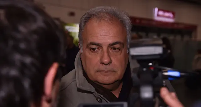 Ilaria Salis, il padre rientra in Italia: 'Deperita per udienza'