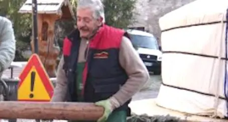 Il volontario si accascia e muore di infarto alla sagra: Miola in lutto per Luciano Cristelli