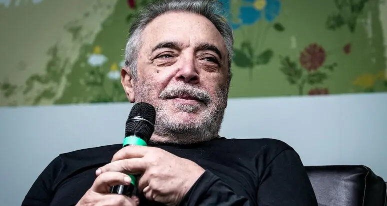 Non si trova il gatto di Frassica, raddoppia la ricompensa: a chi lo aiuterà a ritrovarlo 10mila euro