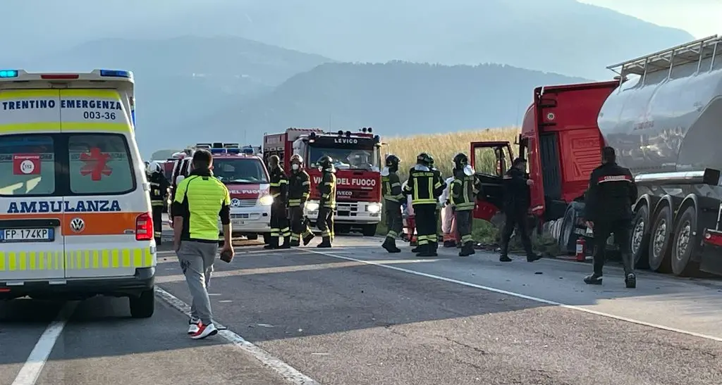 Gravissimo frontale sulla Valsugana all’altezza di Barco di Levico