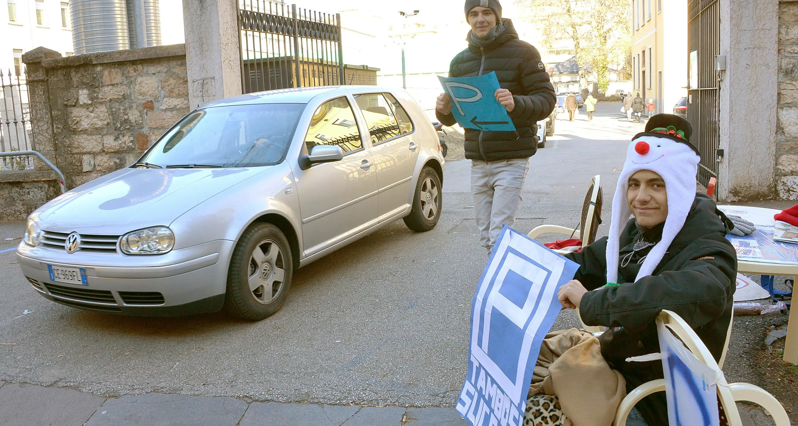 Studenti parcheggiatori per la Fiera di San Giuseppe, così il Tambosi aiuterà l'Ucraina