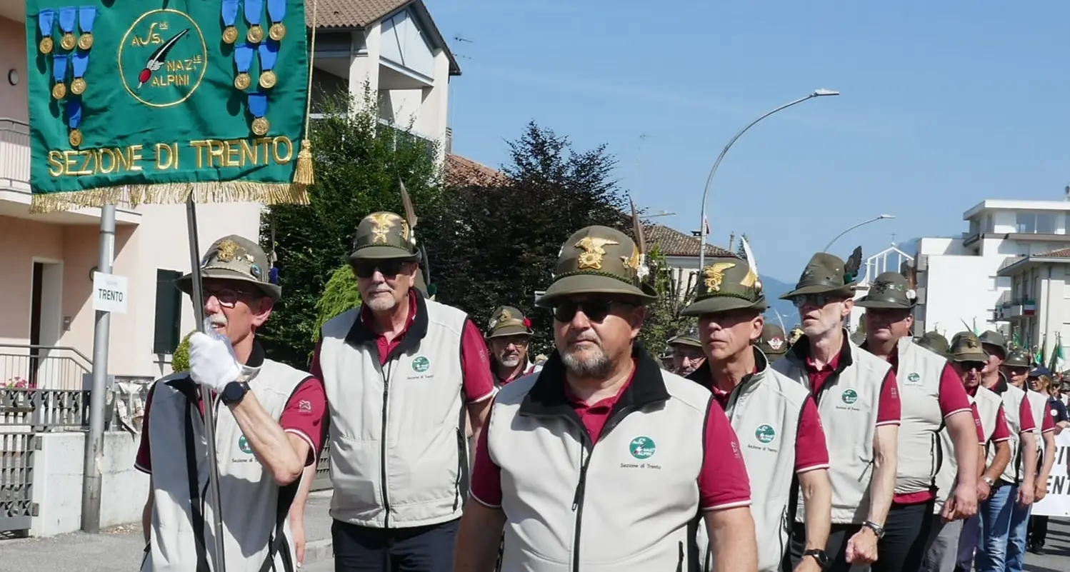Alpini trentini a Gemona: raduno e ricordo del terremoto del 1976