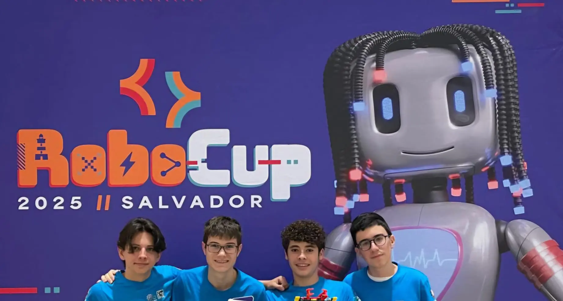 Dal Liceo Galilei al bronzo ai mondiali: il favoloso viaggio dei 4 studenti trentini campioni di robotica
