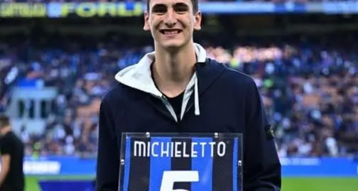 Michieletto, una stella al Meazza: lo schiacciatore dell’Itas premiato prima di Inter-Roma