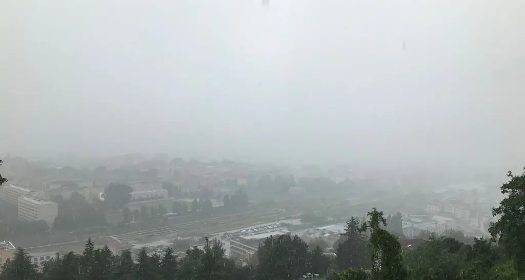 Ancora forti precipitazioni in tutto il Trentino, nella notte diversi interventi dei vigili del fuoco. Le previsioni