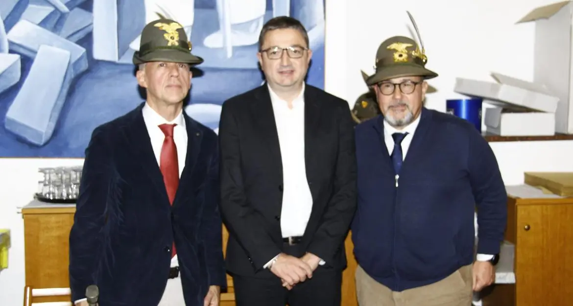 Il presidente Fugatti ringrazia gli alpini: “Siete ambasciatori dei valori dell’autonomia”
