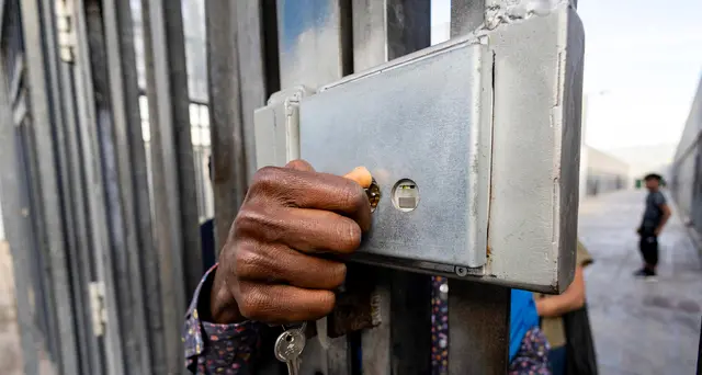 Migranti: bando da 41 milioni per Cpr da 120 posti a Castel Volturno