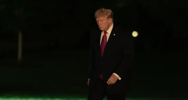 Trump: senza un accordo di pace il blocco dei porti iraniani resta