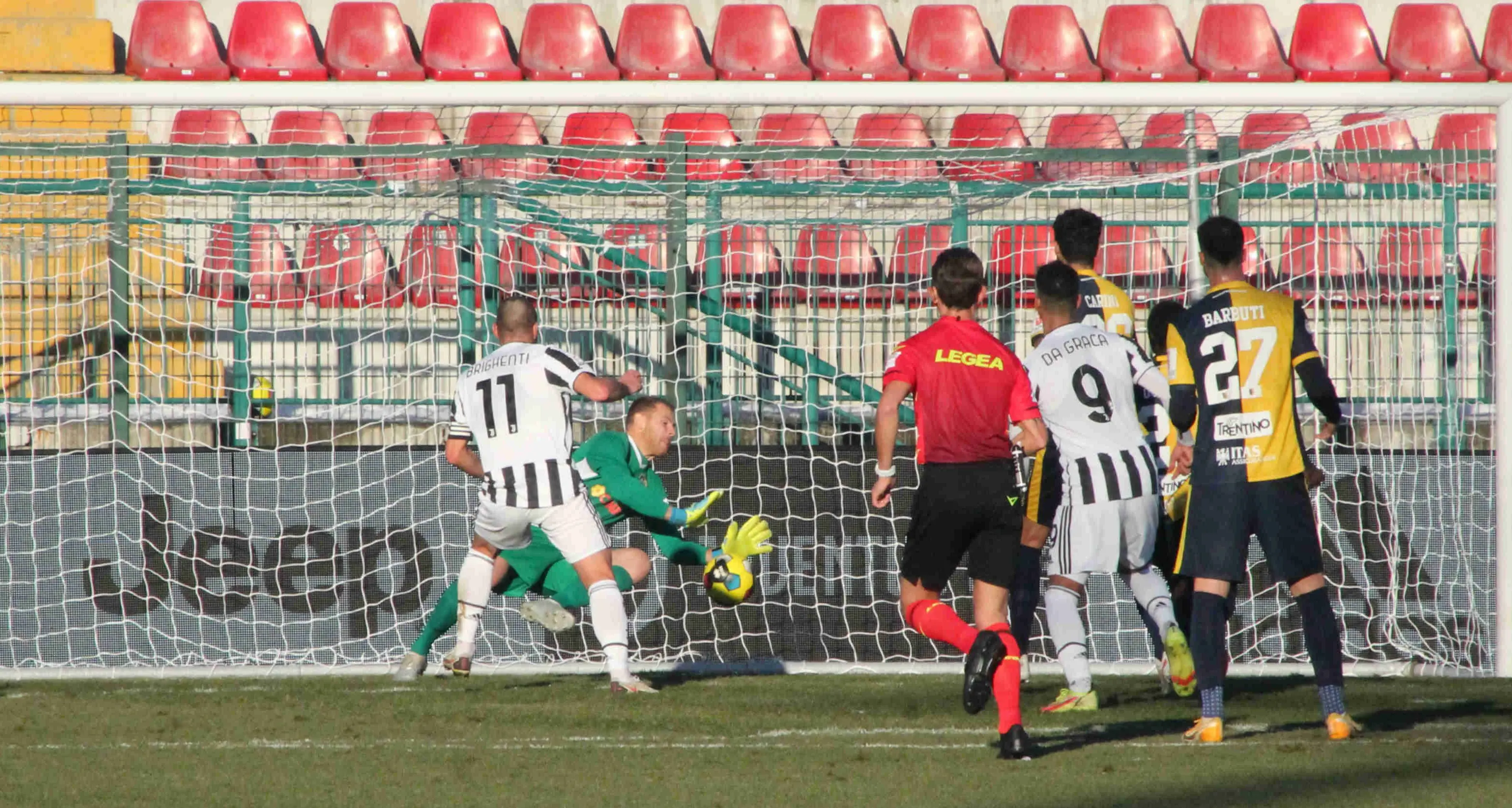 Il Trento si mangia le mani: perde nel finale contro la Juventus Under 23