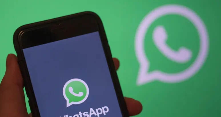 WhatsApp va oltre i messaggi vocali e lancia i video messaggi