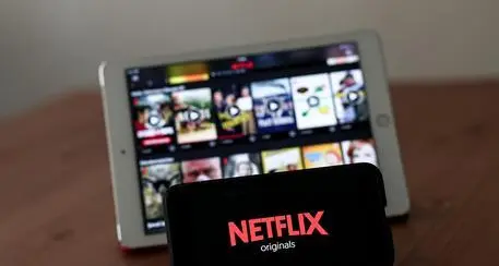 Netflix, verso lo stop all’account condiviso dal 2023: rischiano 100 milioni di profili