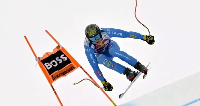 Impresa storica: Franzoni trionfa nella libera a Kitzbuehel