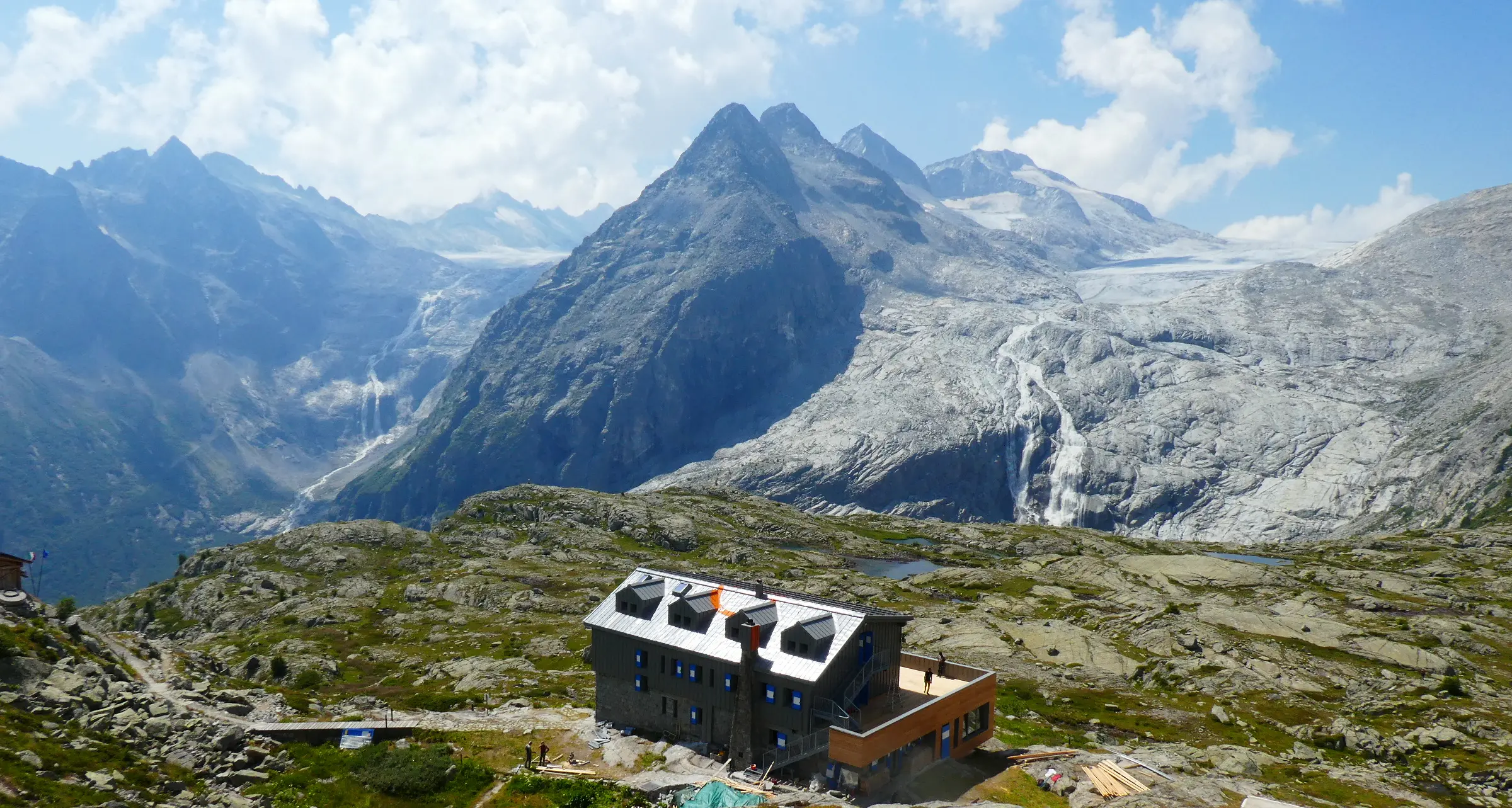Finti i lavori di ammodernamento del nuovo rifugio “Mandron città di Trento”: ecco come è diventato