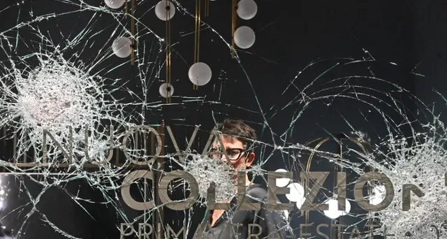 Cospito: al corteo bastoni e scudi, anarchici denunciati