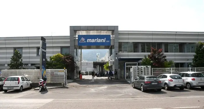 Incidente sul lavoro alla Mariani di Rovereto, ferito un uomo di 34 anni