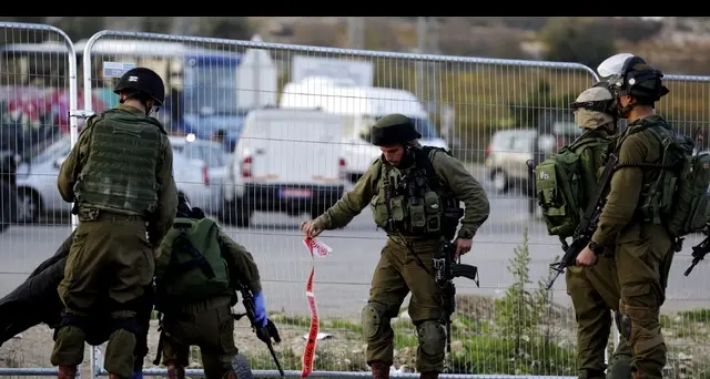 Israele: attacco con coltello a Holon, due morti
