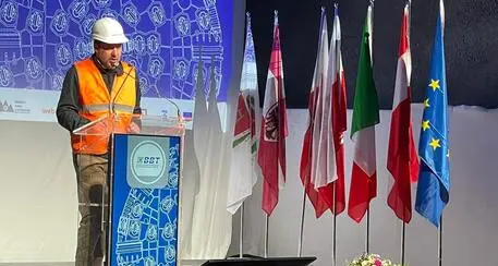 Salvini al Brennero: “Questa galleria unisce due Paesi, mi piacerebbe che anche al valico ci fosse lo stesso principio\"