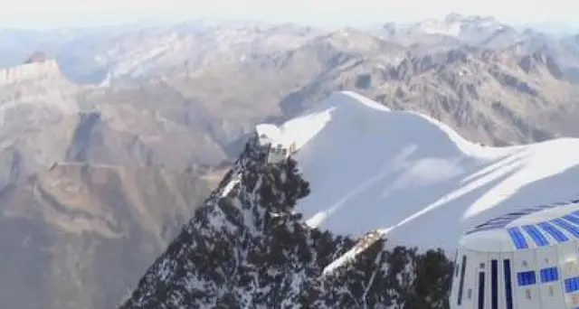 Monte Bianco: sindaco Saint-Gervais, riapertura rifugi da sabato