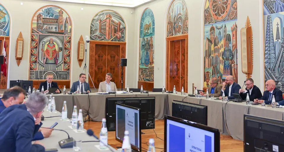 Assestamento di bilancio, così la Provincia intende investire il \"tesoretto\"