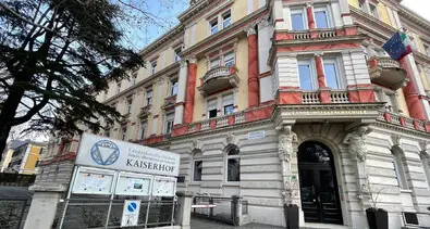 Donna di 39 anni morta a Merano, c’è la svolta: arrestato il custode della scuola alberghiera Kaiserhof