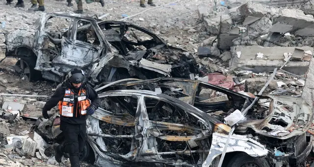 Iran: Donelli (UniTs), troppo presto per parlare di cambio di regime
