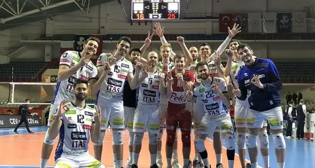 CEV Champions League di volley, l'Itas vince in Turchia, secco 3-0 al Fenerbahce
