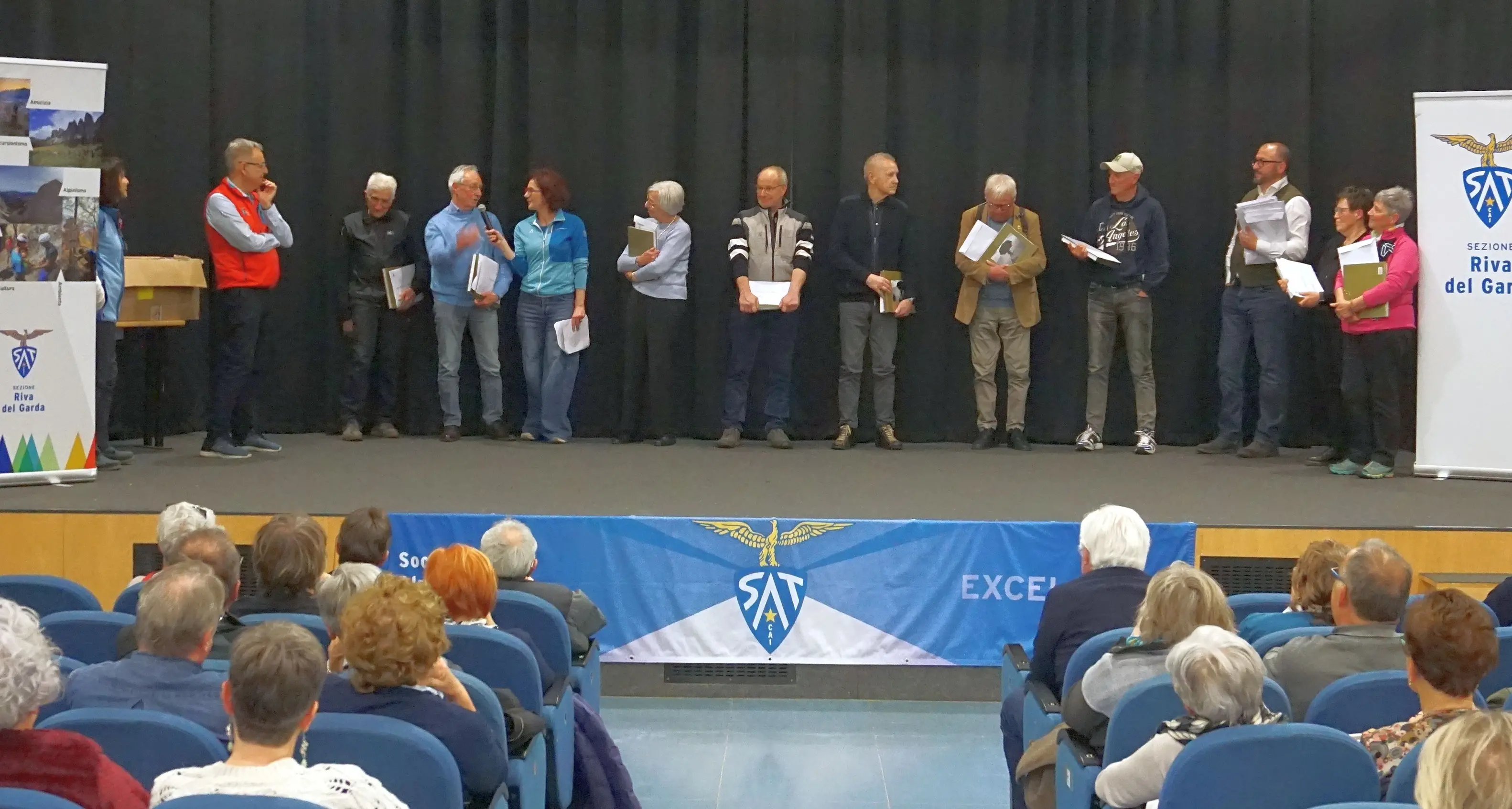Riva del Garda, SAT premia 150 soci per i 50 anni di iscrizione