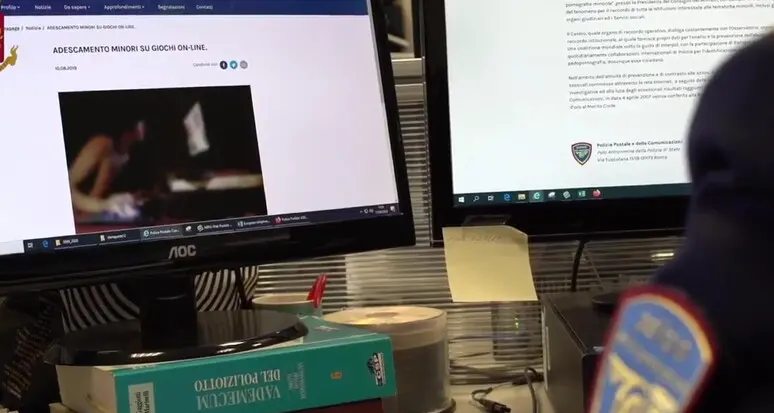 Pedofilia: nel 2023 denunciate 19 persone per scambio foto e video, 10 per adescamento e abuso di minorenni