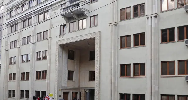 Georgia:migliaia a nuova manifestazione davanti Parlamento