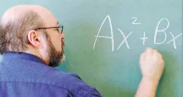 Scuola, aumenti e arretrati: 143 euro in più al mese e 855 euro una tantum ai docenti
